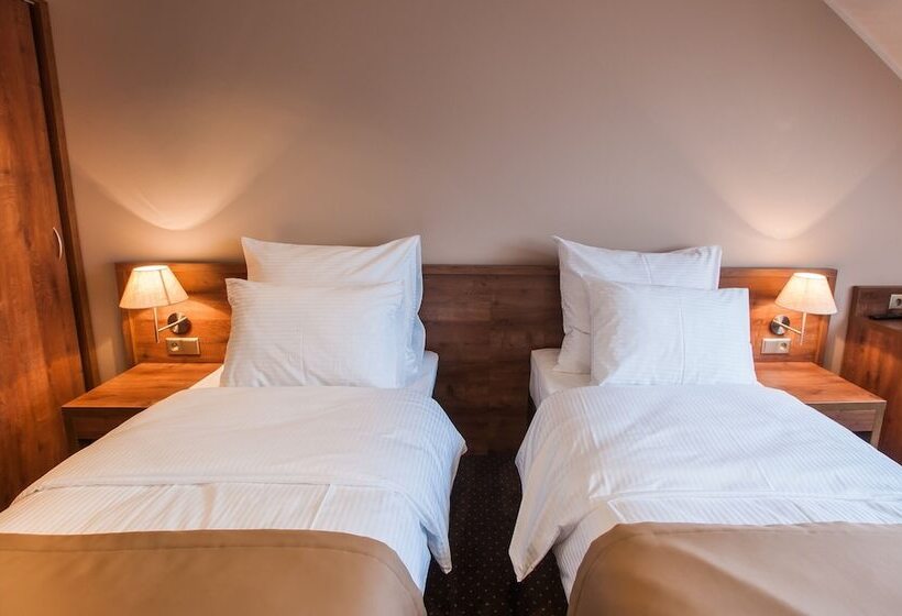 Quarto Estandar, Gem