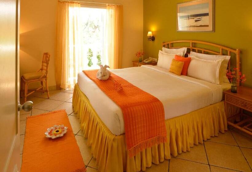高级大房间, Club Mahindra Emerald Palms, Goa