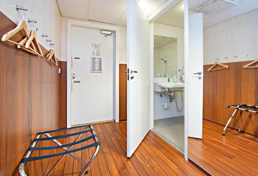 Номер Стандарт, Omena Hotel Helsinki City Centre