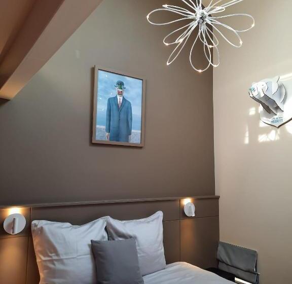 اتاق خانوادگی, La Vieille Forge B&b