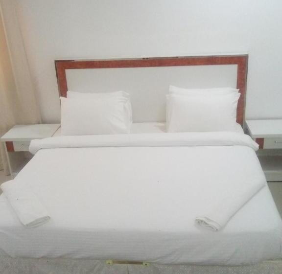 استودیو استاندارد با تخت کینگ, Residencial Africa,lda Nampula