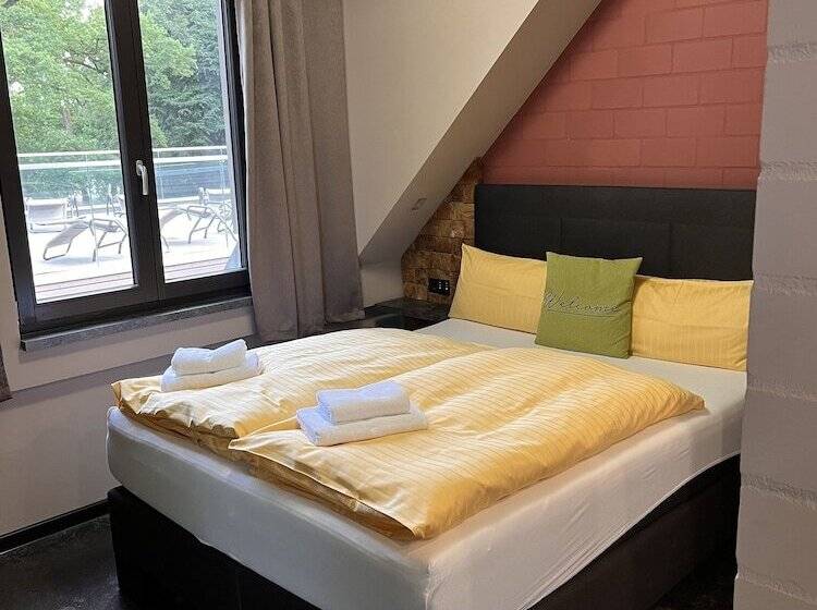 Quarto Estandar, Zweirad Hotel Lenne