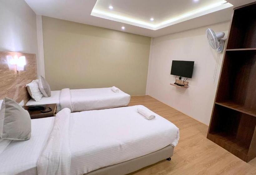 Номер Deluxe, The Phoenix Residency