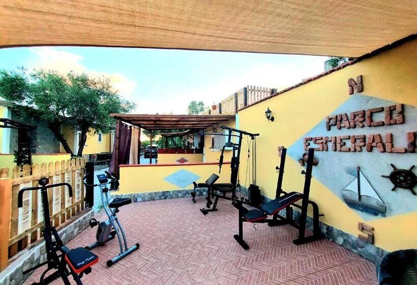 Трехместный Номер Deluxe, Parco Esmeralda   Family Residence E Breakfast