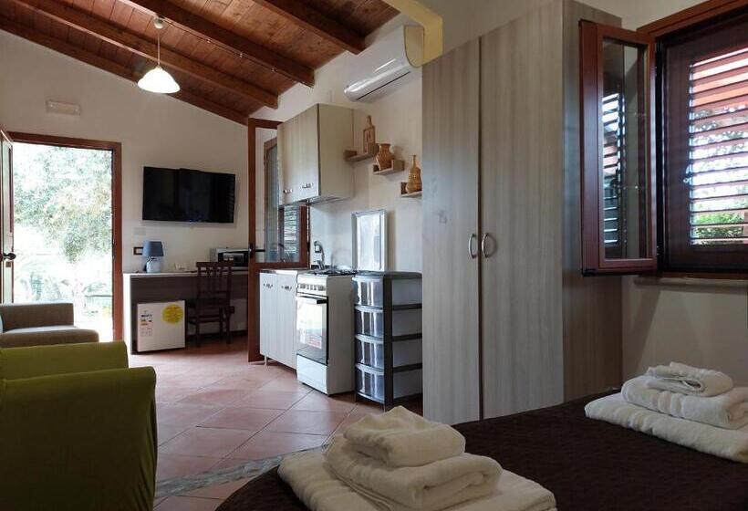 Triple Classic Room, Parco Esmeralda   Family Residence E Breakfast