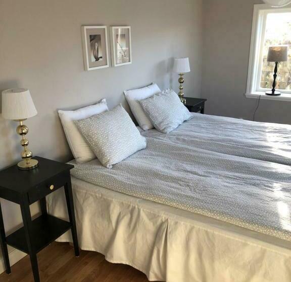 Номер Стандарт, ångbåten   New Buildt Double Rooms In The Center Of Gränna With Separate Entrance