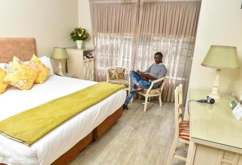Quarto Standard Cama King, Cedarwoods Of Sandton