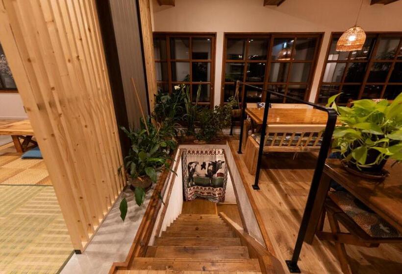 سوییت, Country Inn Milky House