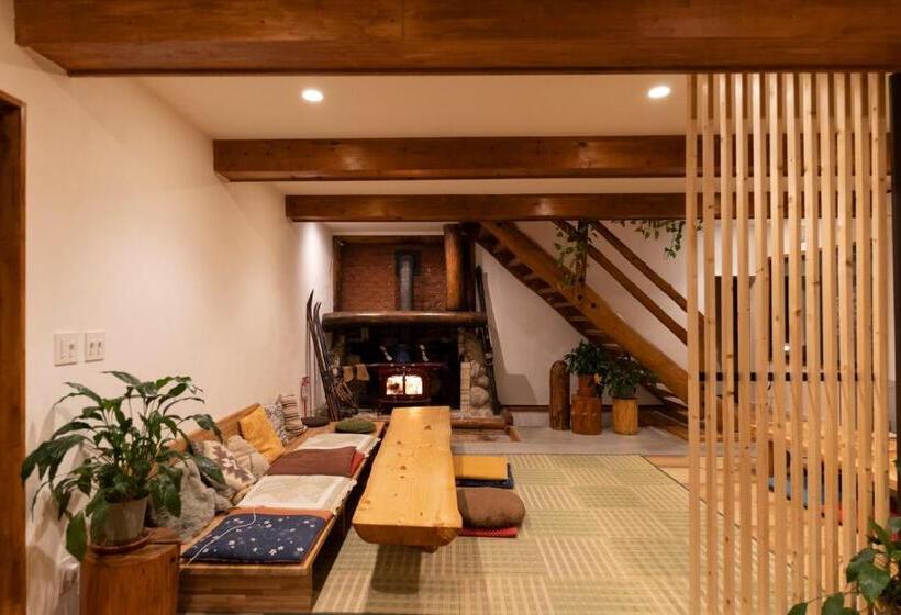 سوییت, Country Inn Milky House