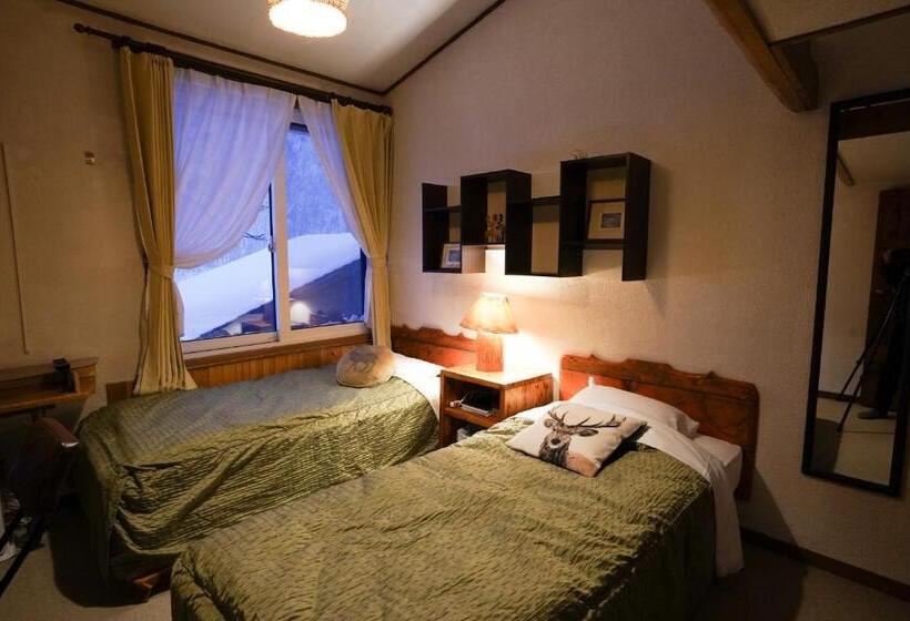 اتاق استاندارد با چشم‌انداز کوهستان, Country Inn Milky House