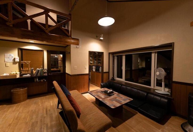 خانه 1 خوابه, Country Inn Milky House