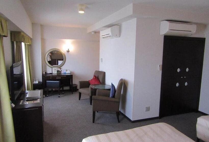 Номер Стандарт Трехместный, Grg Hotel Naha
