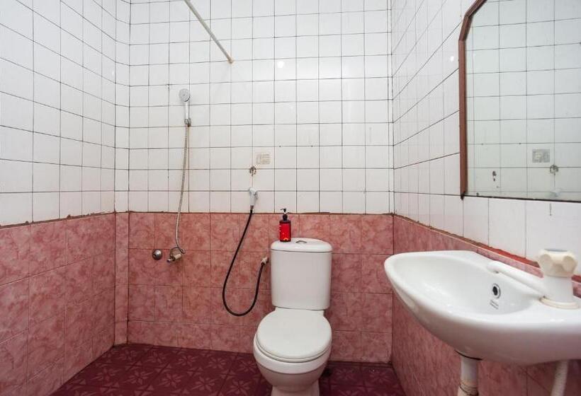 Номер Стандарт, Reddoorz @ Jalan Jendral Sudirman Jambi 2