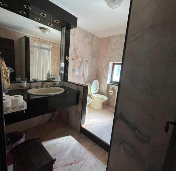 Семейный Номер, Fondazione Villa Point Onlus