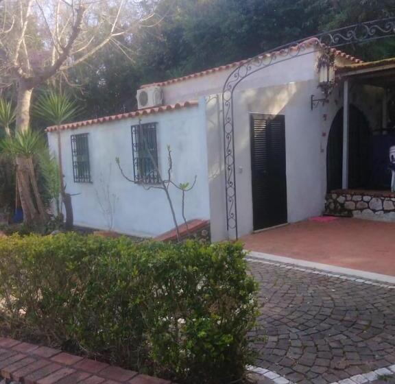 Бунгало Стандарт, Fondazione Villa Point Onlus
