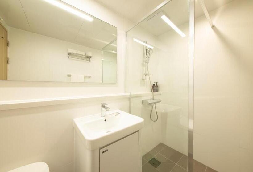 Семейный Номер, Elysian Gangchon Resort