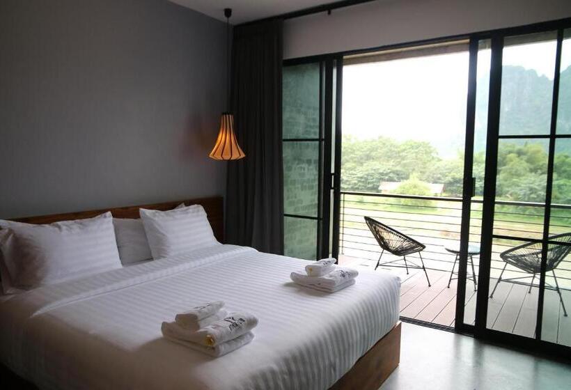 プレミアムルーム, Inthira Vang Vieng