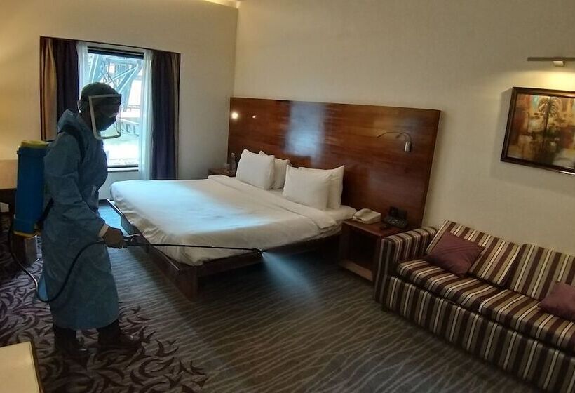اتاق پرمیوم, The Orchid Hotel Pune Hinjewadi