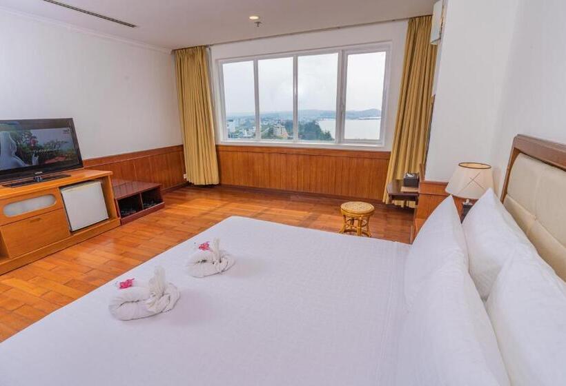 سوییت جونیور با چشم‌انداز دریا, Ttc Hotel Phan Thiet