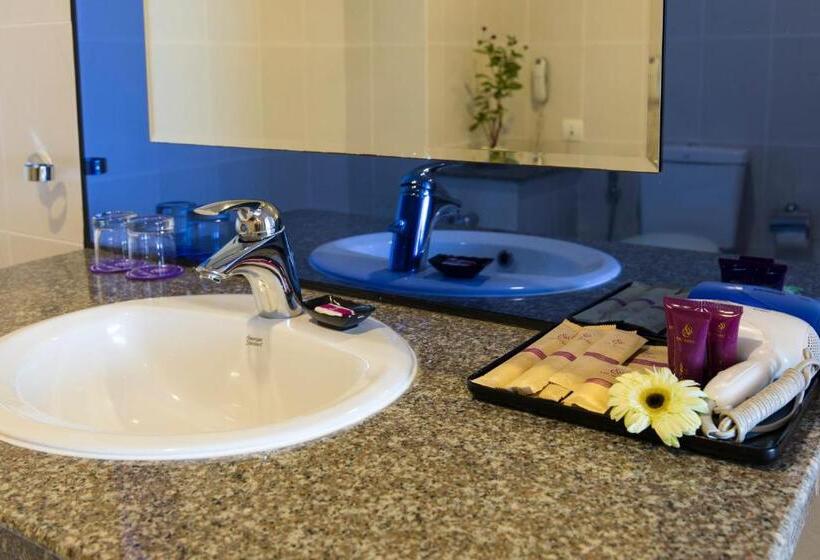 اتاق لوکس با چشم‌انداز دریا, Ttc Hotel Phan Thiet