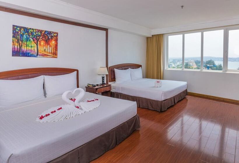 اتاق خانوادگی با چشم‌انداز دریا, Ttc Hotel Phan Thiet