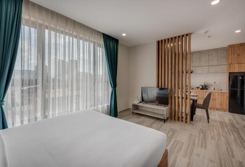Студио Стандарт с Балконом, Amata Residence