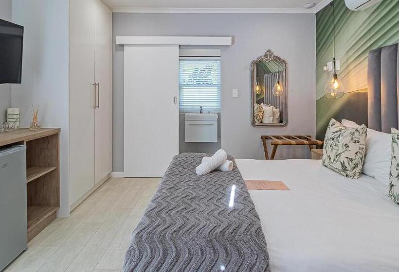 اتاق استاندارد با چشم‌انداز باغ, The Salene Hotel & Cottages