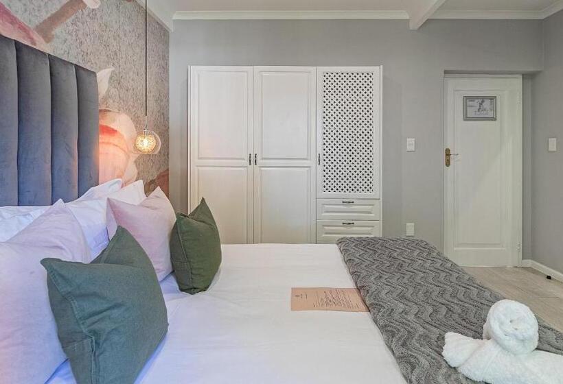 اتاق استاندارد با چشم‌انداز باغ, The Salene Hotel & Cottages