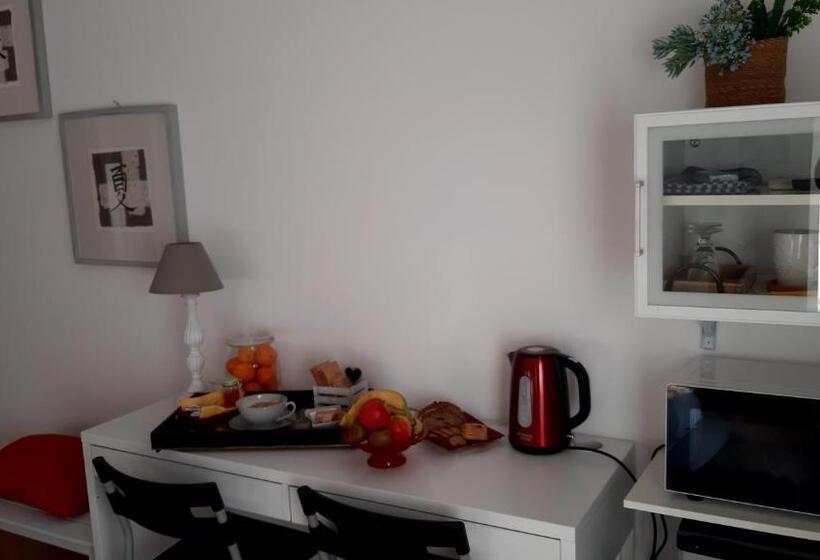 اتاق استاندارد, My B&b   Strada Vecchia Del Pinocchio 3/b