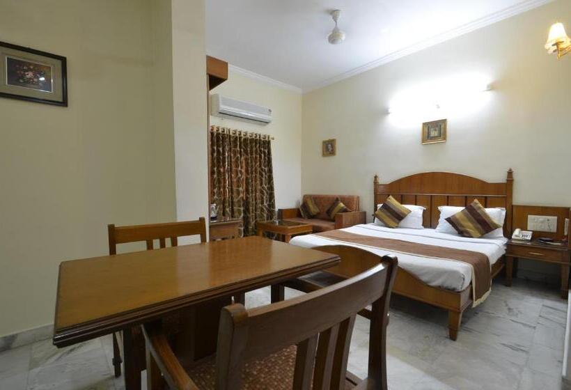 Номер Deluxe, Annapoorna Residency