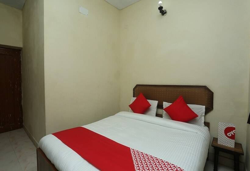 Номер Deluxe, Super Collection O Mathura Near Railway Station Formerly Gaurav Boarding House