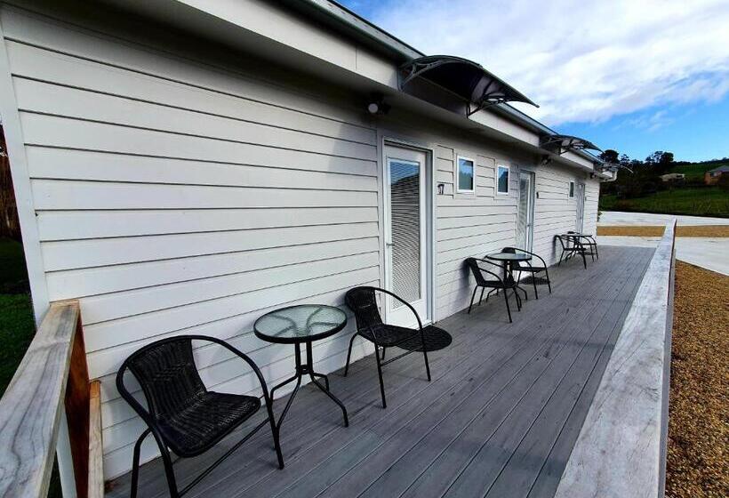 스탠다드 스튜디오, Port Arthur Villas