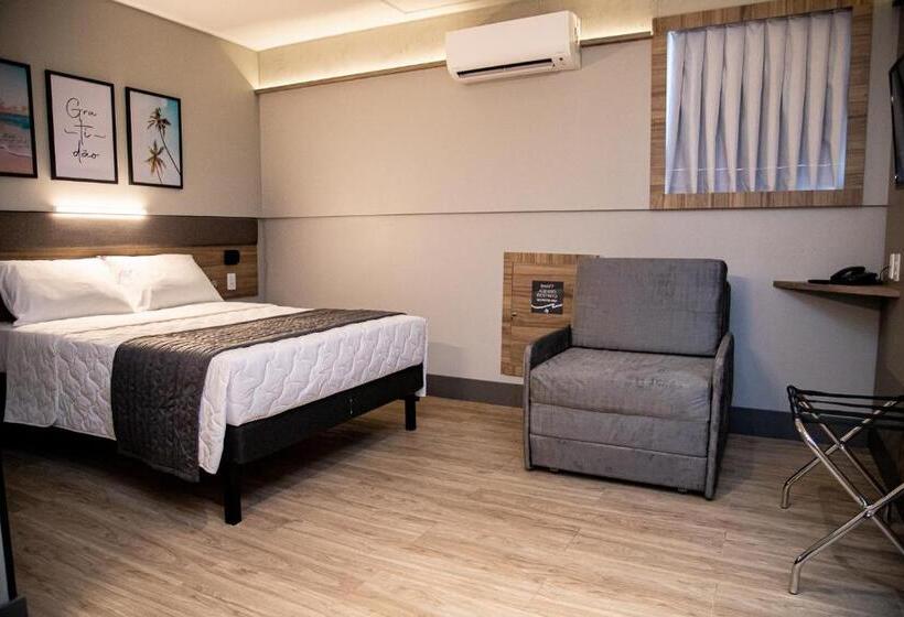 اتاق استاندارد سه نفره, Vila Catavento