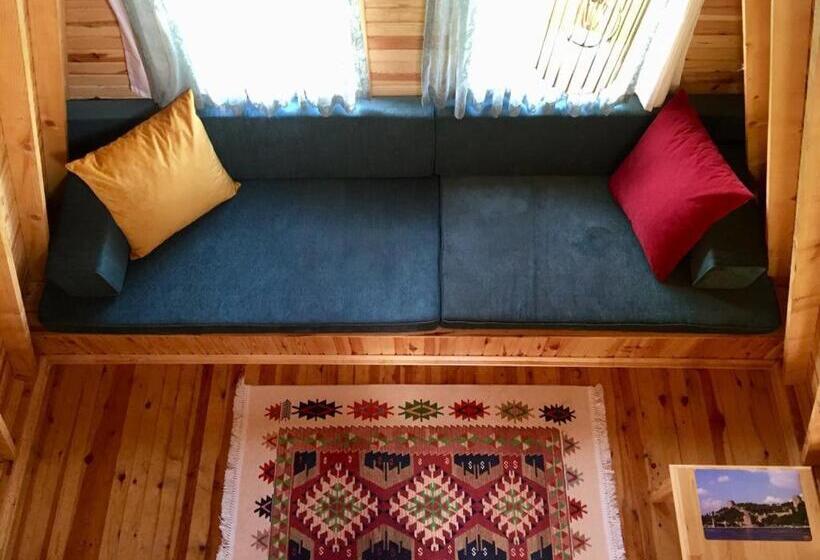 بنگله خانوادگی, Sultanmurat Bungalow