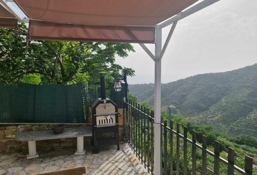 家庭间, Loft Rosa Con Terrazza, Bagno Privato E Doccia Esterna