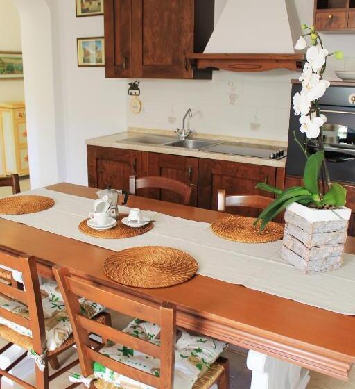 آپارتمان 3 خوابه, Agriturismo Le Catre