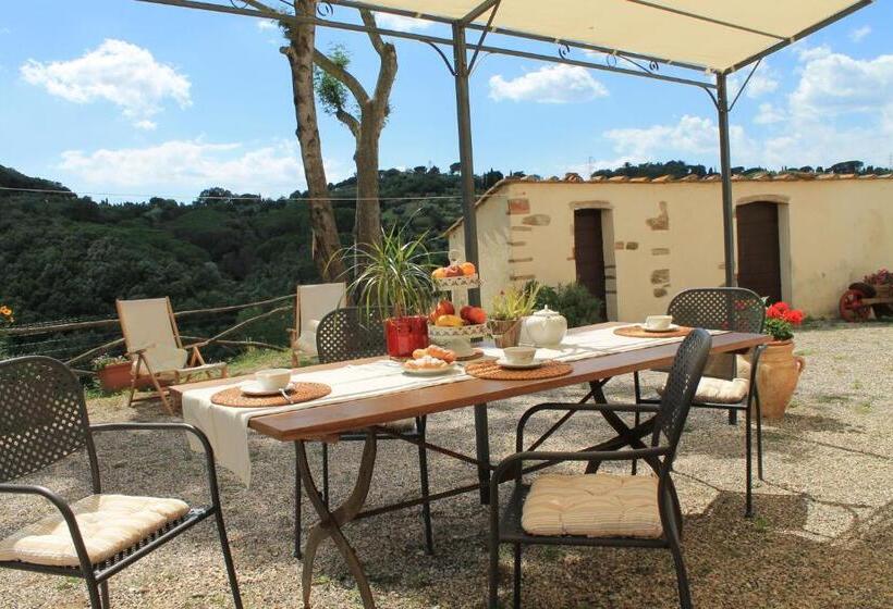 آپارتمان 3 خوابه, Agriturismo Le Catre
