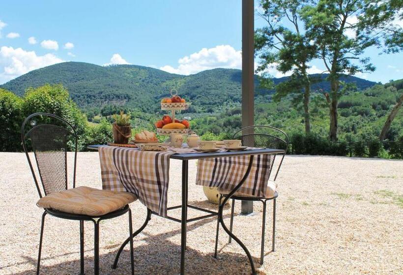 اتاق استاندارد سه تخته با چشم‌انداز باغ, Agriturismo Le Catre