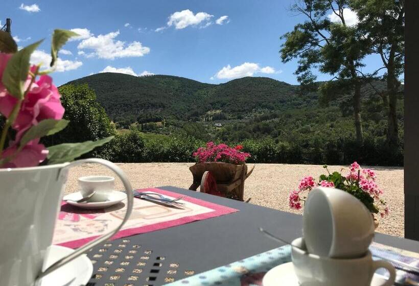 اتاق استاندارد سه تخته با چشم‌انداز باغ, Agriturismo Le Catre