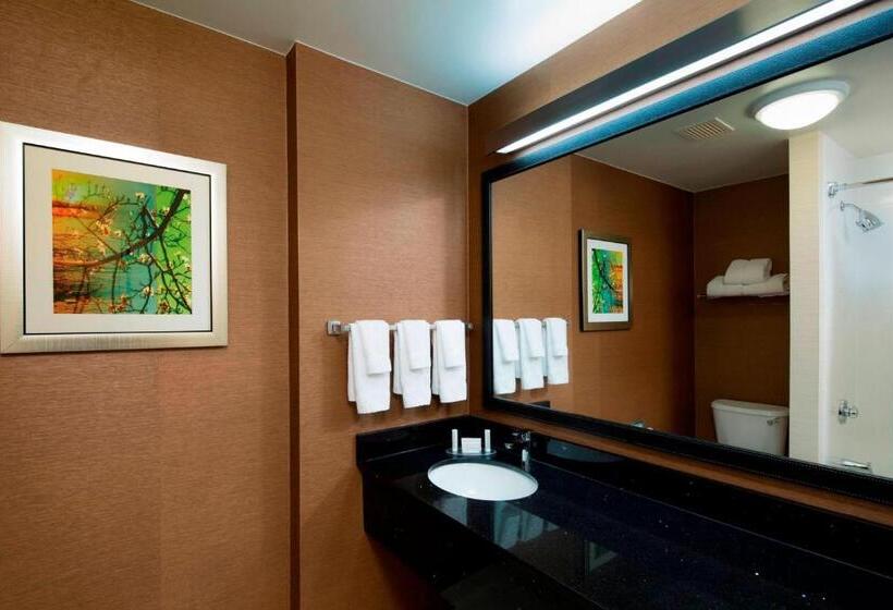 اتاق استاندارد با 2 تخت دوبل, Fairfield Inn & Suites By Marriott Newark Liberty International Airport