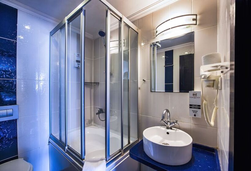 Quarto Triplo Estandar, Kozan City