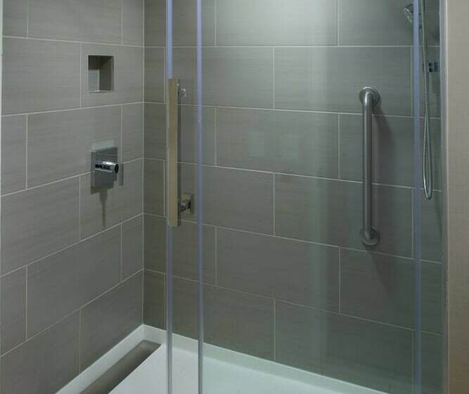 חדר סטנדרט שתי מיטות זוגיות, Marriott East Lansing At University Place