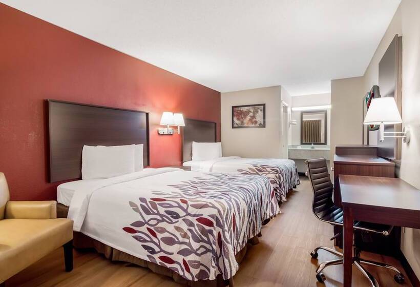 Номер Deluxe, Red Roof Inn Acworth   Emerson   Lakepoint South