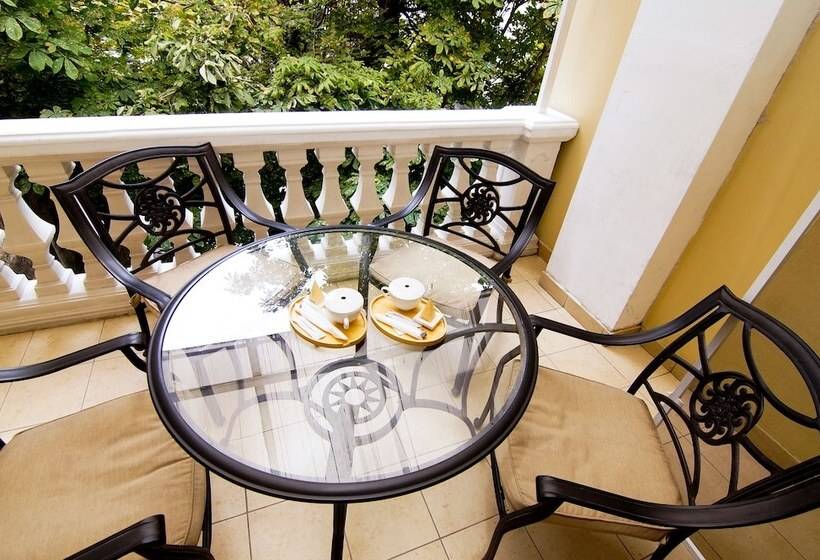 سوییت, Residence Odesskij Dvorik