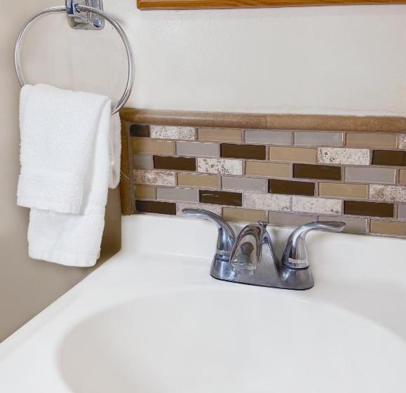Номер Стандарт, Nite Inn At Universal City   Walking Distance To Universal Studios Hollywood