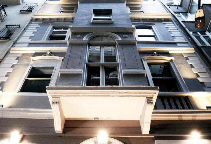 اتاق استاندارد, Haus Galata