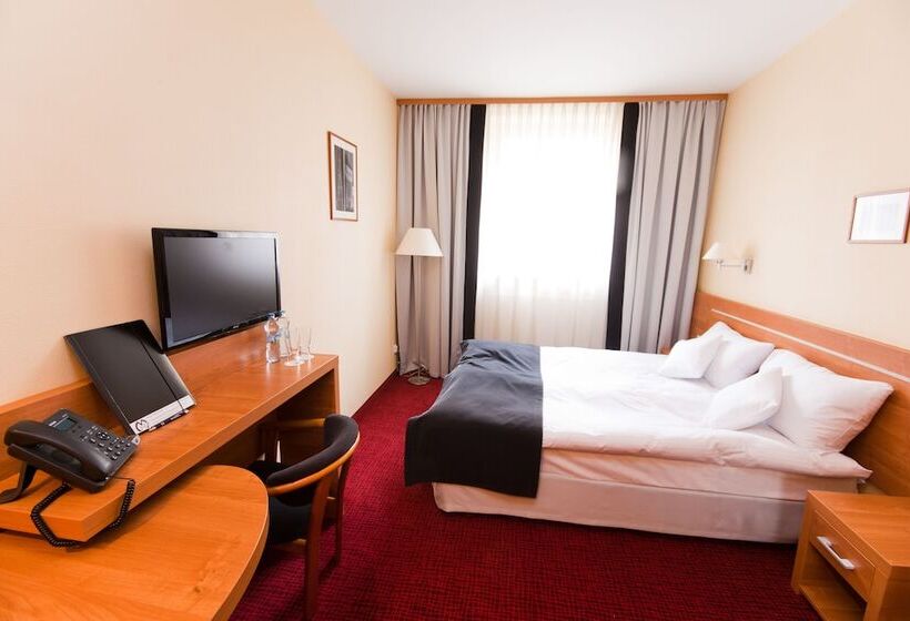 Standardzimmer, Malinowski Business