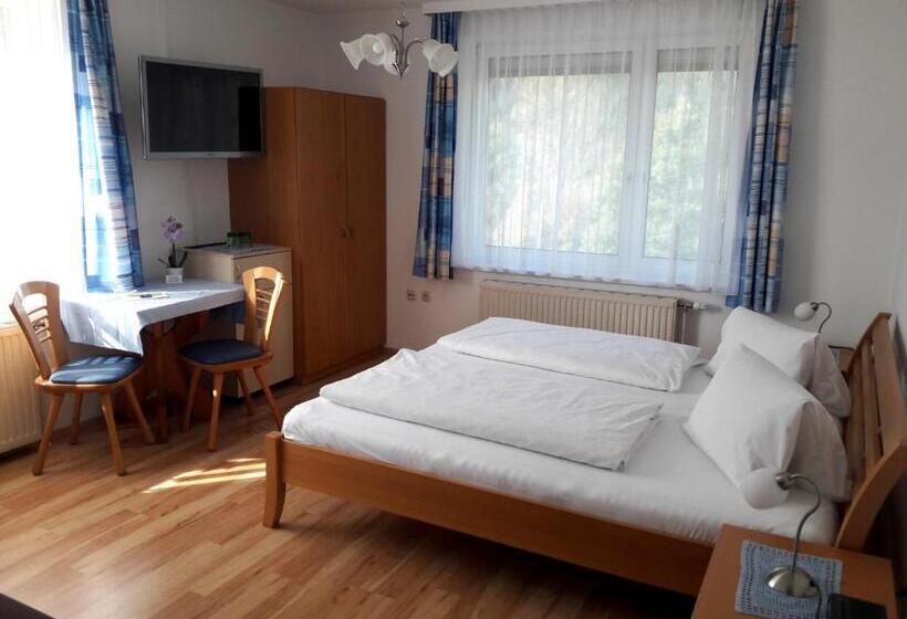 Номер Стандарт, Gasthof Pension Silvia