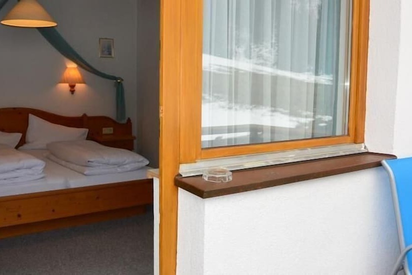 Номер Стандарт, Intermontana Hotel Garni