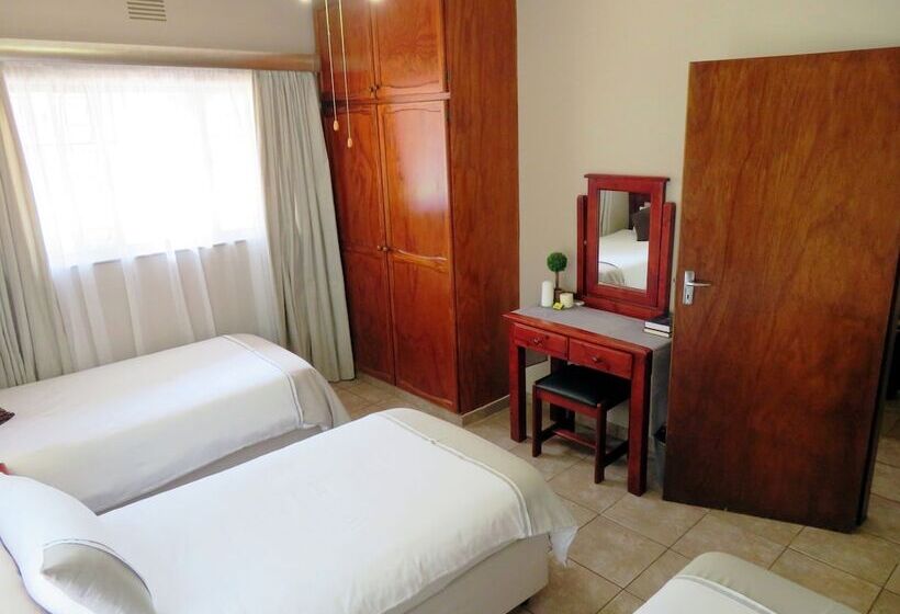 Семейные Апартаменты 3 Спальни, Little Eden St Lucia